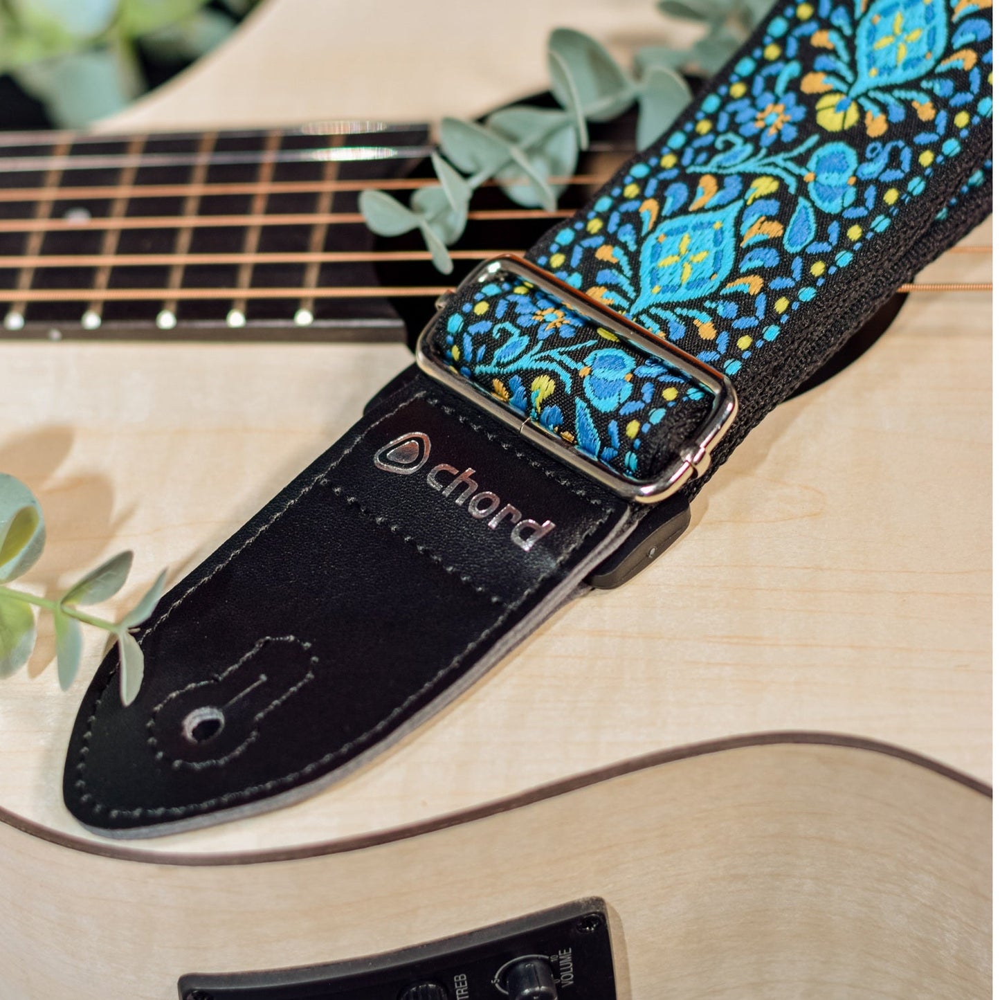 Chord Traditional Guitar Strap Deluxe Embroidered Design