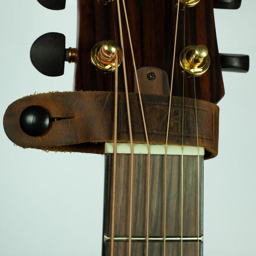 TGI Leather Loop Guitar Strap Connector